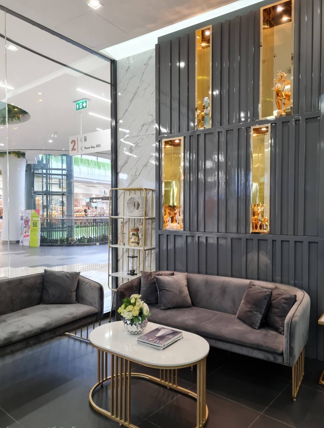 บรรยากาศสาขา Robinson Lifestyle Lat Krabang